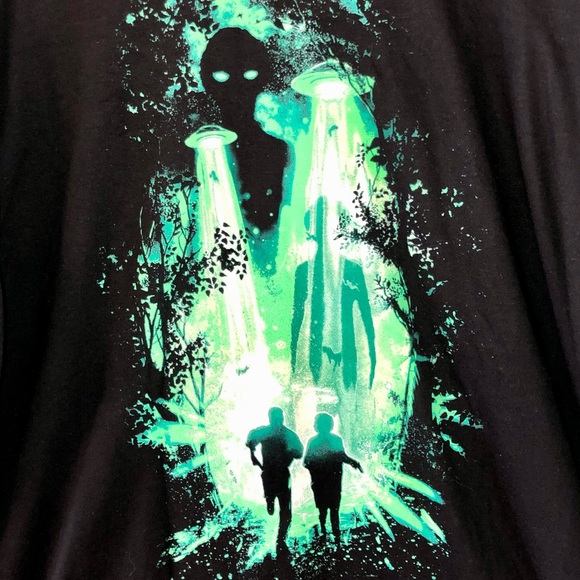 Loot Crate Black The X Files Graphic Tee - Picture 3 of 5